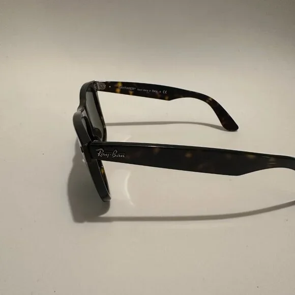 ✨ Ray-Ban RB2140 Classic Wayfarer Sunglasses – 54-18 w/Case and Cloth - Picture 4 of 10